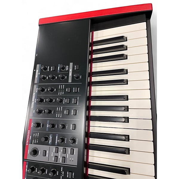 Used Roland V-STAGE88 Keyboard Workstation