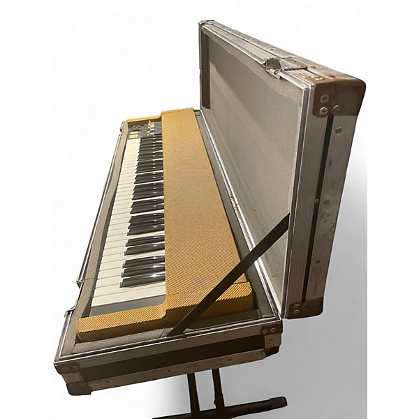 Used Hammond XB2 Organ