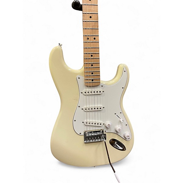 Used Squier Affinity Stratocaster Olympic White Solid Body Electric Guitar