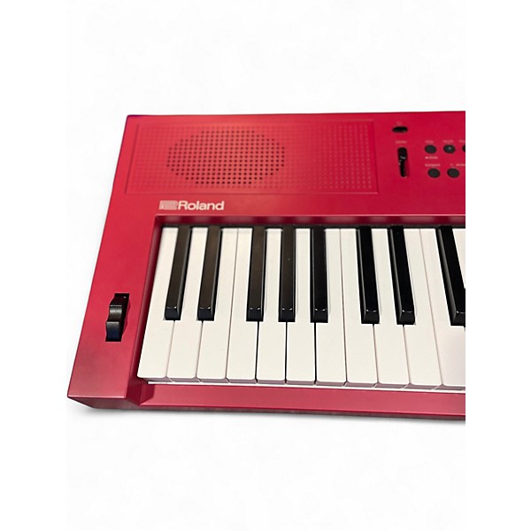 Used Roland go:keys 3 Portable Keyboard