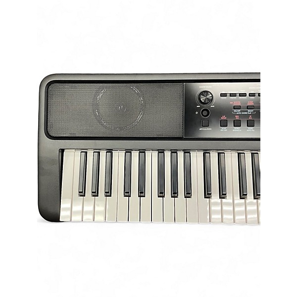 Used Yamaha psrew320 Digital Piano