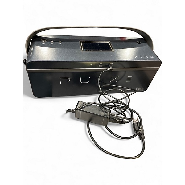Used Hotone Effects Pulze Battery Powered Amp