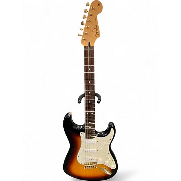 Used Fender DLX PLAYER STRAT RW 3TS 3 Color Sunburst Solid Body Electric Guitar