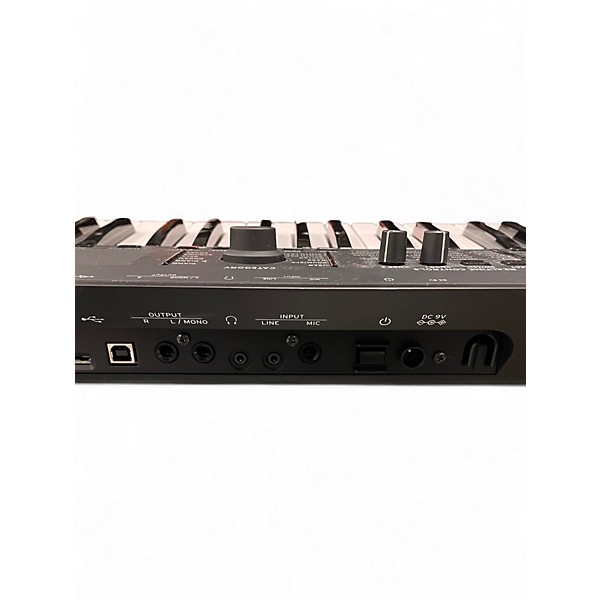 Used KORG KROSS 2 61 Key Keyboard Workstation
