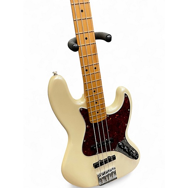 Used Fender Player 4 Jazz Bass Cream Electric Bass Guitar