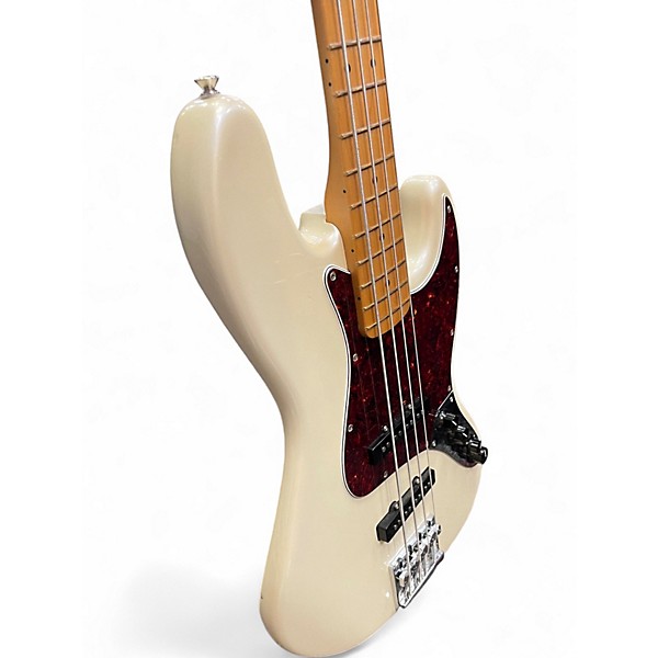 Used Fender Player 4 Jazz Bass Cream Electric Bass Guitar