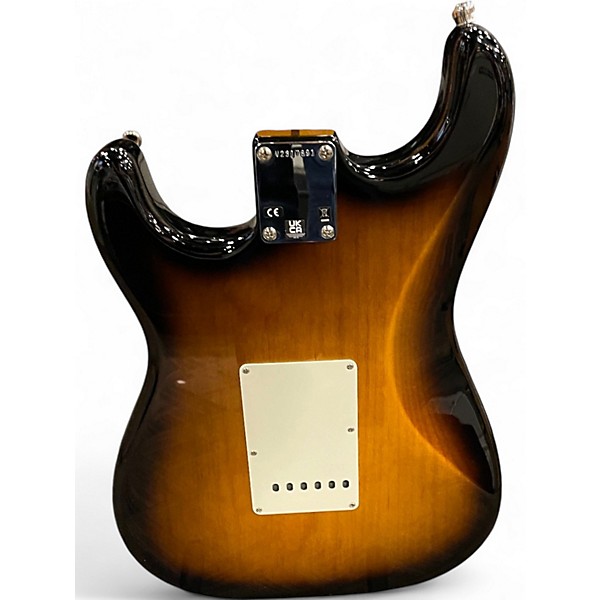 Used Fender AMERICAN VINTAGE II 1957 STRATOCASTER 2 Color Sunburst Solid Body Electric Guitar