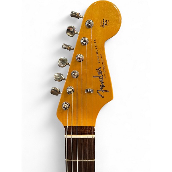 Used Fender AMERICAN VINTAGE II 1961 STRATOCASTER Fiesta Red Acoustic Electric Guitar