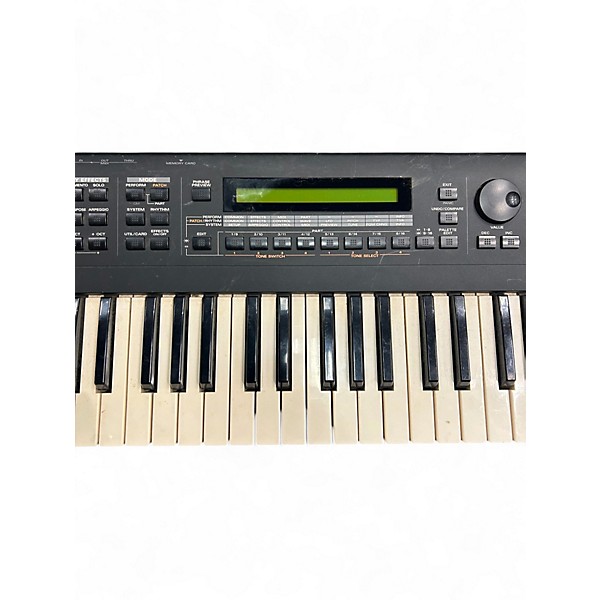 Used Roland XP-30 Synthesizer