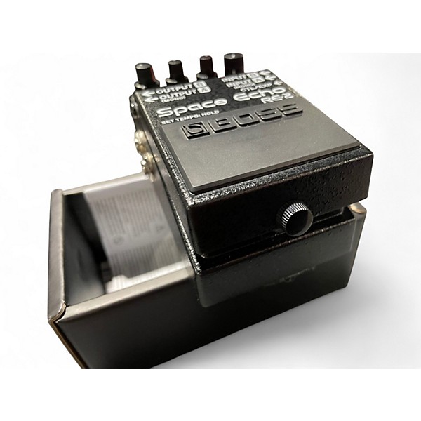 Used BOSS RE2 Space Echo Effect Pedal