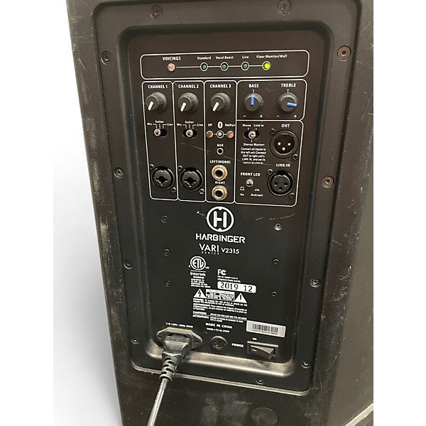 Used Harbinger VARI V2315 Powered Speaker