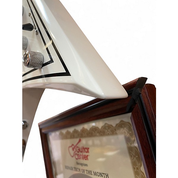 Used Jackson X Series Rhoads RRX24M Snow White with Black Pinstripes Solid Body Electric Guitar