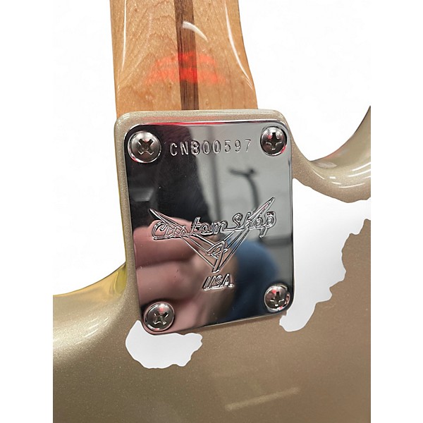 Used Fender Custom Shop American Classic Stratocaster Champagne Solid Body Electric Guitar