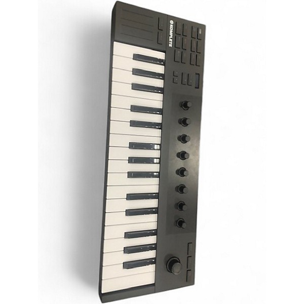 Used Native Instruments M32 MIDI Controller