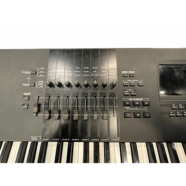 Used Yamaha Motif XF8 88 Key Keyboard Workstation