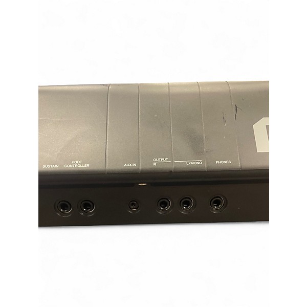 Used Yamaha MX88BK Synthesizer