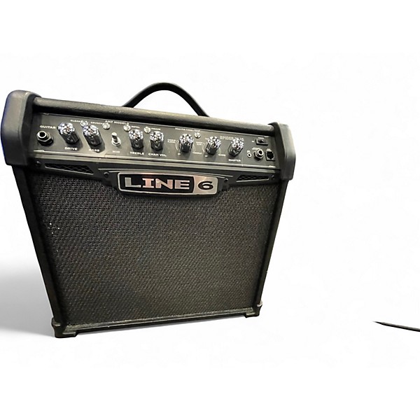 Used Line 6 Spider IV 15W 1X8 Guitar Combo Amp