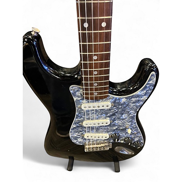 Used Fernandez DOUBLECUT  Black Solid Body Electric Guitar