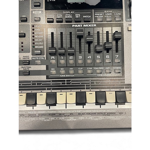 Used Roland MC-505 Groovebox Production Controller
