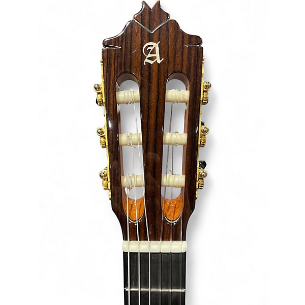 Used Alhambra 9PCWE8 Natural Classical Acoustic Electric Guitar