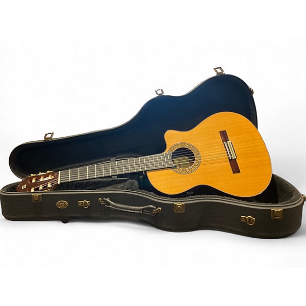 Used Alhambra 9PCWE8 Natural Classical Acoustic Electric Guitar