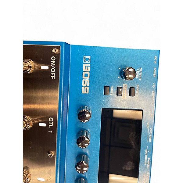 Used BOSS SY300 Guitar Synthesizer Effect Pedal