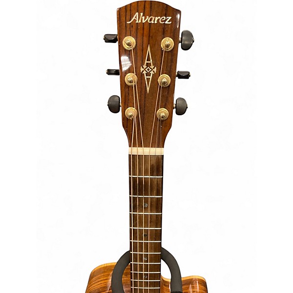 Used Alvarez Masterworks MFA70 Folk/OM Natural Acoustic Guitar