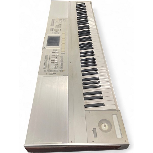 Used KORG M3 88 Key Keyboard Workstation