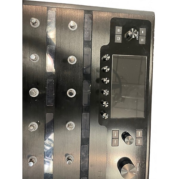 Used Line 6 Helix Effect Processor