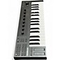 Used Native Instruments Komplete Kontrol M32 MIDI Controller