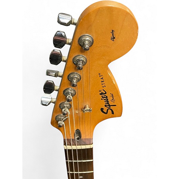 Used Squier STRATOCASTER RED Solid Body Electric Guitar