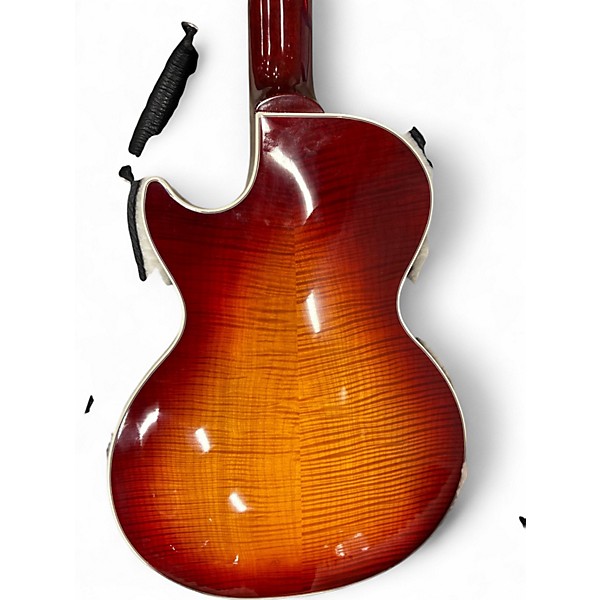 Used 2005 Gibson Les Paul Supreme Heritage Cherry Sunburst Solid Body Electric Guitar