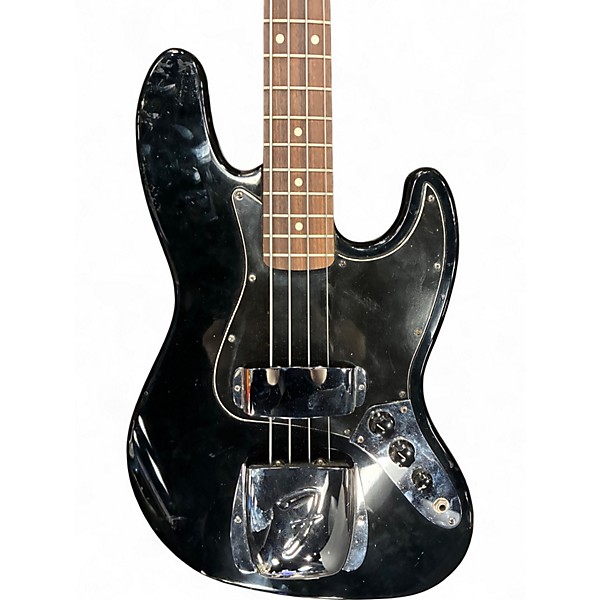 Used 2005 Fender Standard Jazz Bass Black Electric Bass Guitar