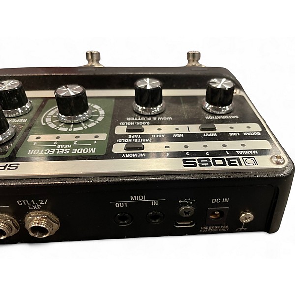 Used BOSS RE-202 Effect Pedal