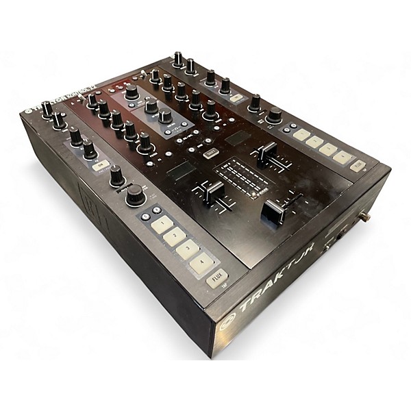 Used Native Instruments Traktor Kontrol Z2 DJ Controller