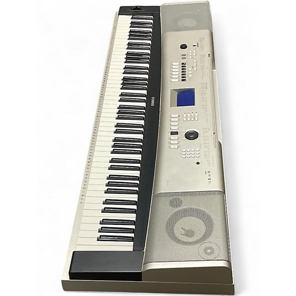 Used Yamaha YPG535 88 Key Digital Piano