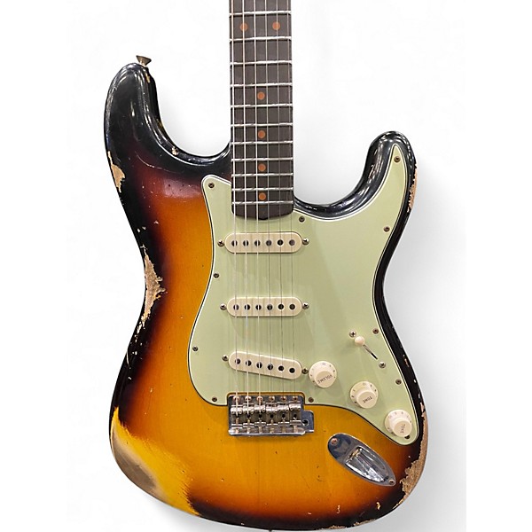 Used Fender CUSTOM SHOP 1960 STRATOCASTER RELIC 3 Color Sunburst Solid Body Electric Guitar