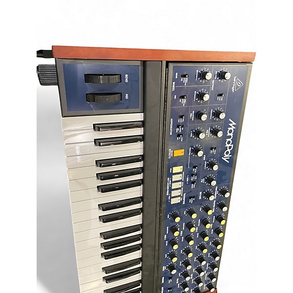 Used Behringer MONOPOLY Portable Keyboard