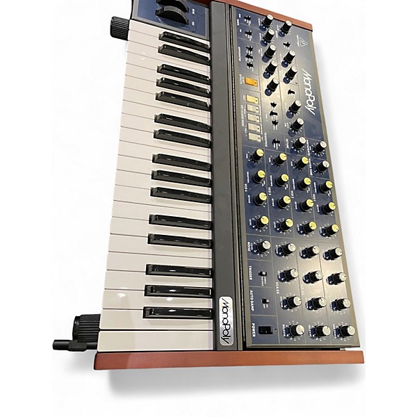 Used Behringer MONOPOLY Portable Keyboard