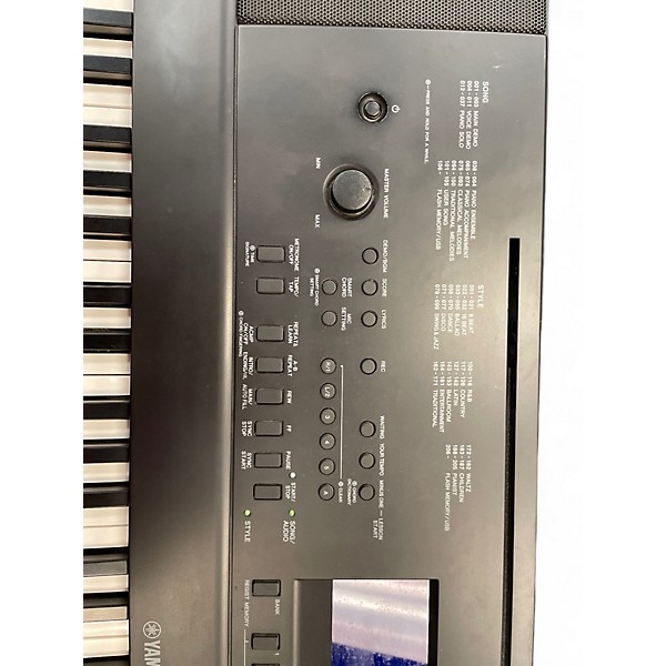 Used Yamaha DGX660 Portable Keyboard