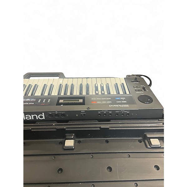 Used Roland juno 2 Synthesizer