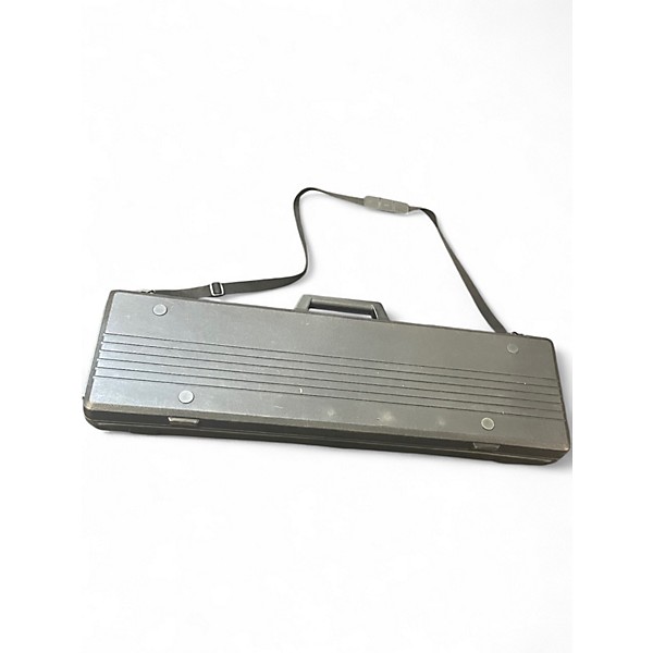 Used Roland juno 2 Synthesizer