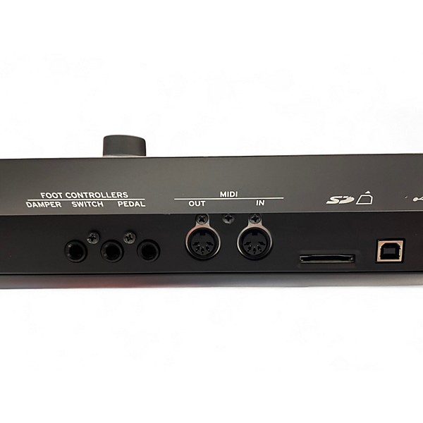 Used KORG KROSS 2 61 Key Keyboard Workstation