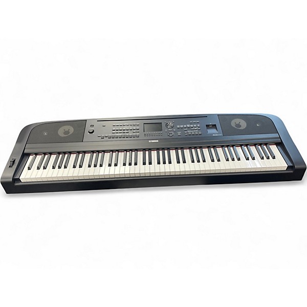 Used Yamaha DGX670B Digital Piano