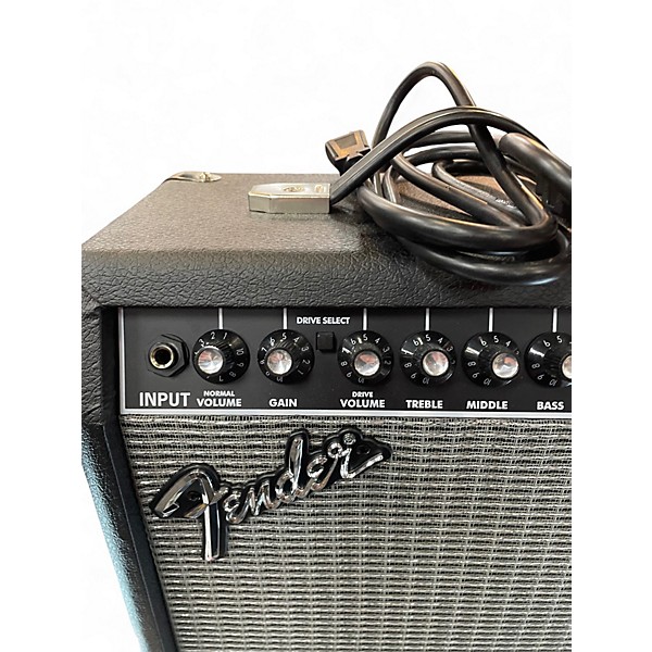 Used Fender Frontman 15G 15W Guitar Combo Amp