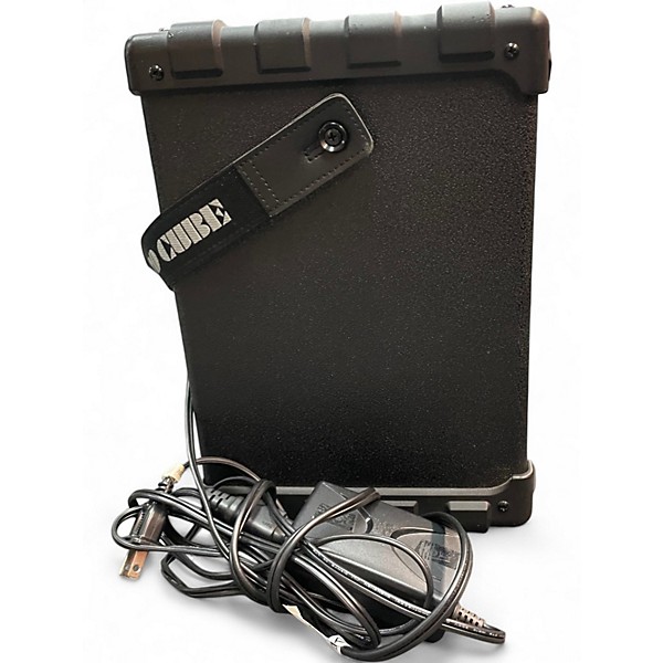 Used Roland Micro Cube Guitar Combo Amp