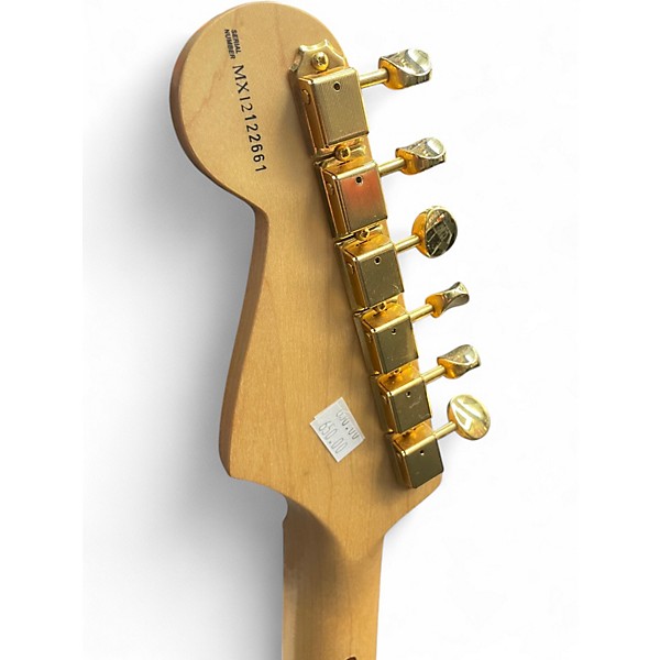 Used Fender Deluxe Player Strat 3 Tone Sunburst Solid Body Electric Guitar