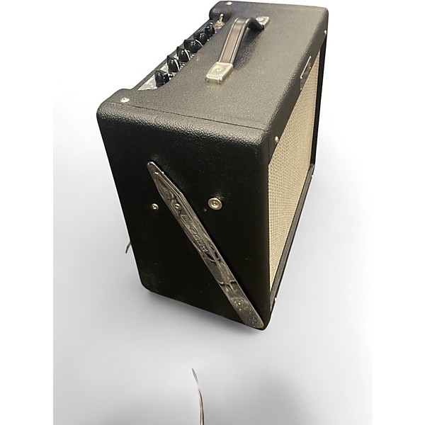 Used Fender Blues Junior 15W 1x12 Tube Guitar Combo Amp