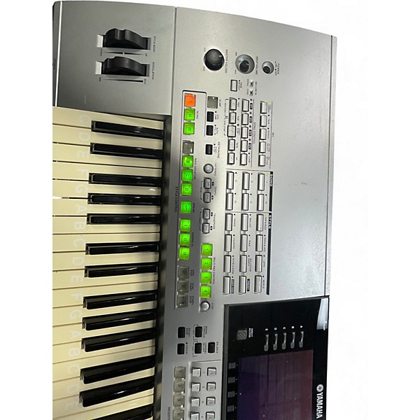 Used Yamaha Tyros 3 Keyboard Workstation