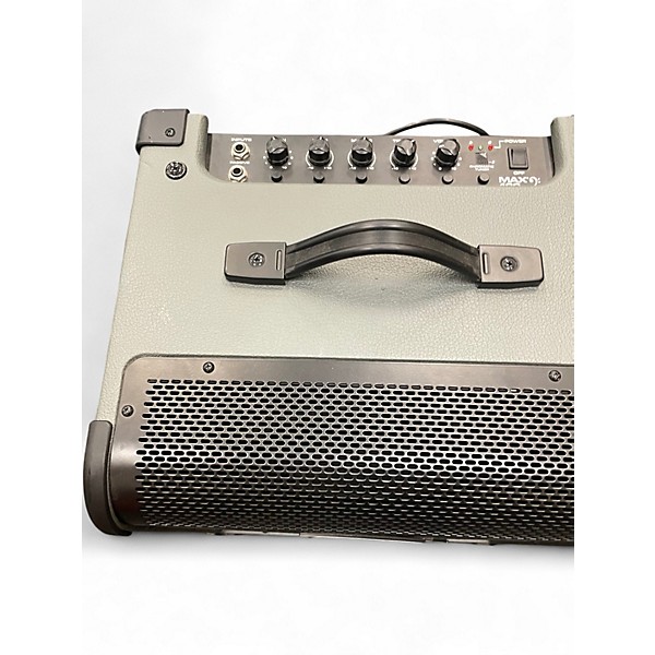 Used Peavey MAX 100 Bass Combo Amp